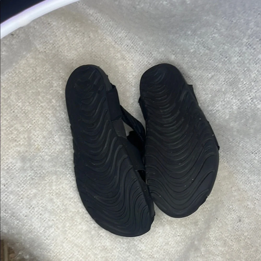 Nike Black Sunray Protect Swim Sandals